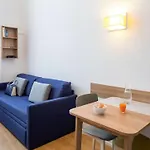 Hotel apartamentowy Adagio Access La Defense - Place Charras