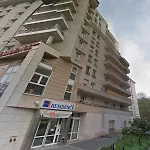 Adagio Access La Defense - Place Charras 3* Courbevoie