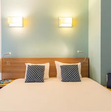 Aparthotel Adagio Access La Defense - Place Charras Courbevoie