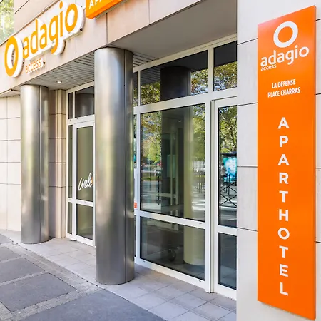 Aparthotel Adagio Access La Defense - Place Charras