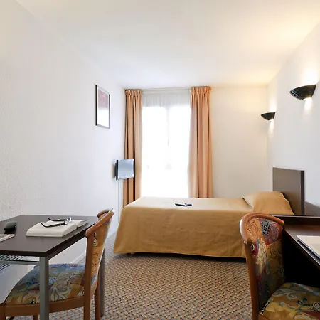 Aparthotel Adagio Access La Defense - Place Charras