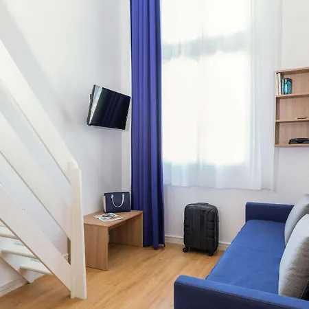 Aparthotel Adagio Access La Defense - Place Charras Courbevoie