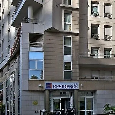 Adagio Access La Defense - Place Charras Апарт-отель