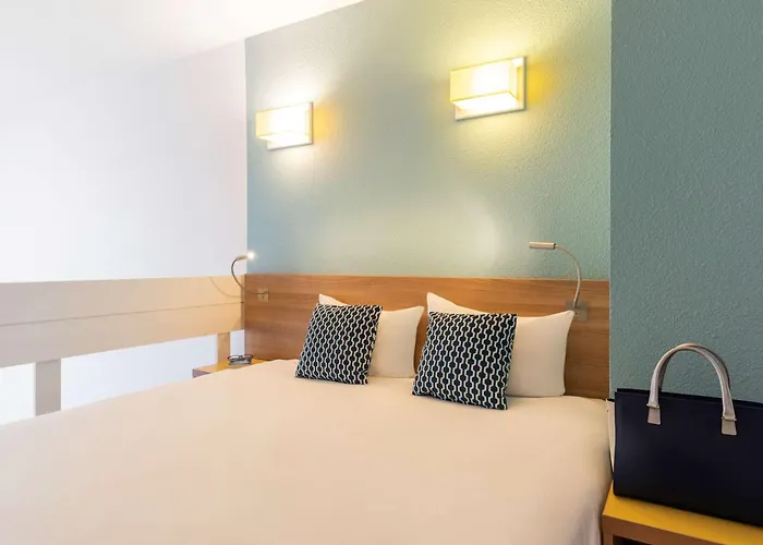 Aparthotel Adagio Access La Defense - Place Charras Courbevoie