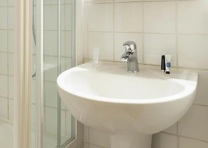 Aparthotel Adagio Access La Defense - Place Charras 3*